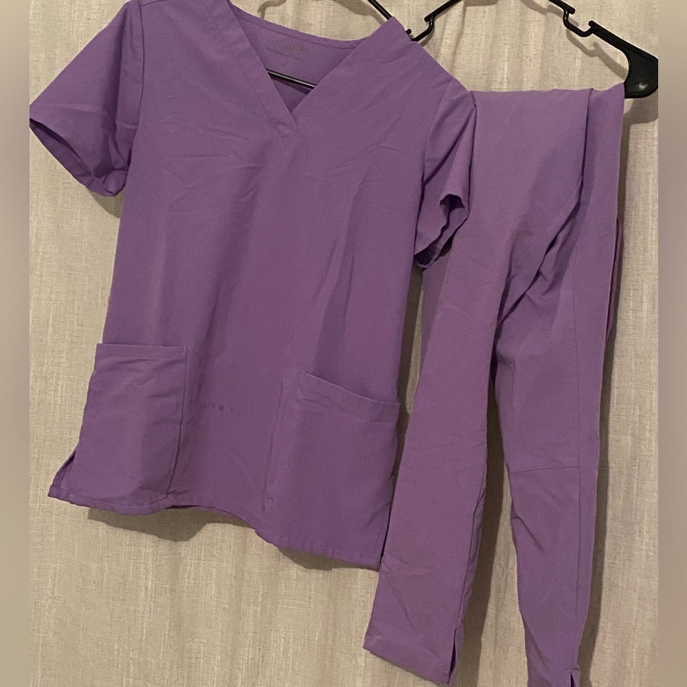 Mandala Purple Scrub Set